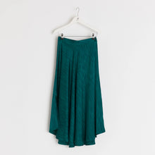 Lade das Bild in den Galerie-Viewer, Skirt Nipigon in 2 Farben
