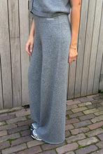 Lade das Bild in den Galerie-Viewer, Ivara Knit Pants Grey Melange