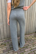 Lade das Bild in den Galerie-Viewer, Ivara Knit Pants Grey Melange