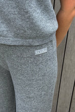 Lade das Bild in den Galerie-Viewer, Ivara Knit Pants Grey Melange