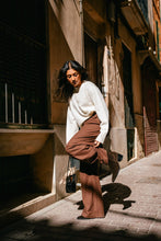 Lade das Bild in den Galerie-Viewer, Wide Leg Bundfaltenhose – Dark Brown