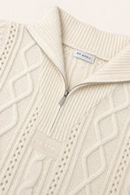 Lade das Bild in den Galerie-Viewer, Nevi Half Zip Knit Jumper Off White