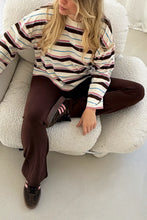 Lade das Bild in den Galerie-Viewer, Tia Bootcut Leggings Dark Brown