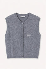 Lade das Bild in den Galerie-Viewer, Tove Slim Fit Knit Vest Grey Melange