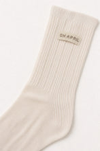 Lade das Bild in den Galerie-Viewer, Vea Cable Knit Sock in 2 Farben