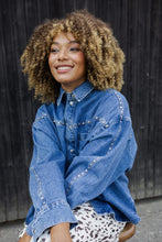 Lade das Bild in den Galerie-Viewer, Vivian Denim Shirt Denim Mid Blue