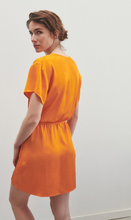 Lade das Bild in den Galerie-Viewer, Kleid Widland kurz
